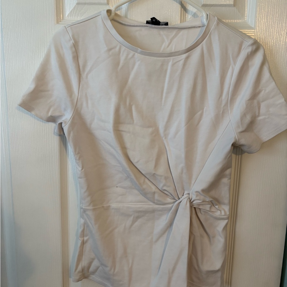 Express White Short-Sleeve Knot Front Tee